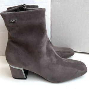 DKNY Gray Booties Block Heel Faux Suede Booties Elegant Short Boots Square Toes